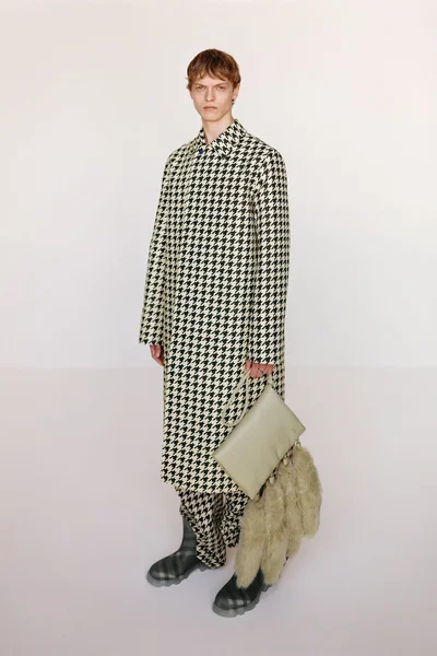 Look 14